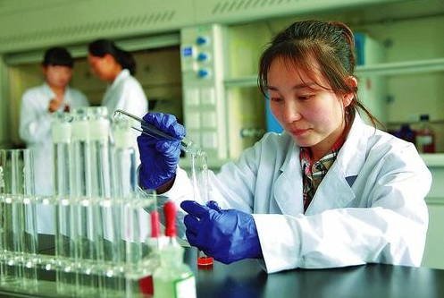 欧洲杯外围赛:上半年可支配收入15294元;章子欣家人回应传